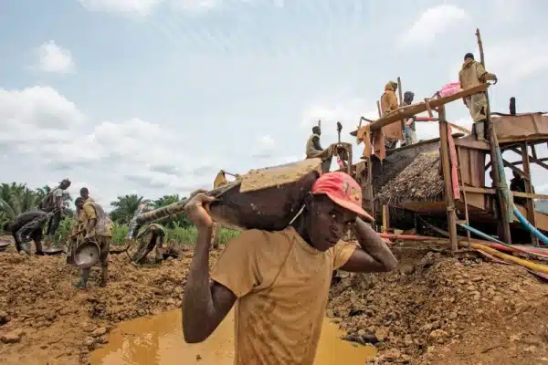 Ghana is considering reforms to its gold royalty system by introducing a sliding scale tied to global gold prices. The proposed changes to Ghana’s gold royalty regime aim to increase government revenue during commodity booms while balancing investment concerns in Africa’s leading gold producing economy.