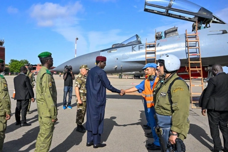 Algeria's Su-30 jets land in Niamey after failed Niger army mutiny