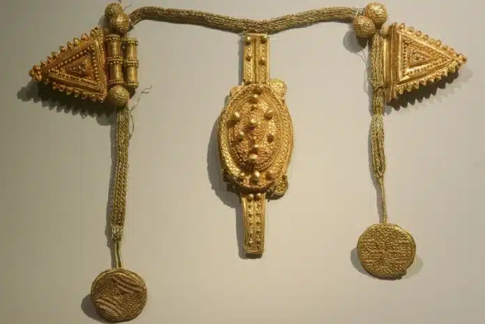 The Ségou Treasure Was Stolen. Returning It Deserves No Applause