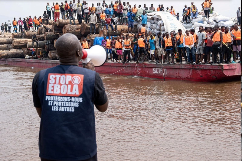Congolese Authorities Launch Ebola And Cholera Screening For Boat Passengers Near Kinshasa