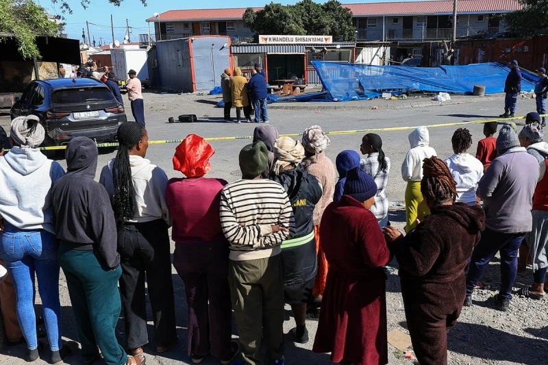 South Africa's Mass Shootings Leave 27 Dead as Gunmen Strike 2 Provinces