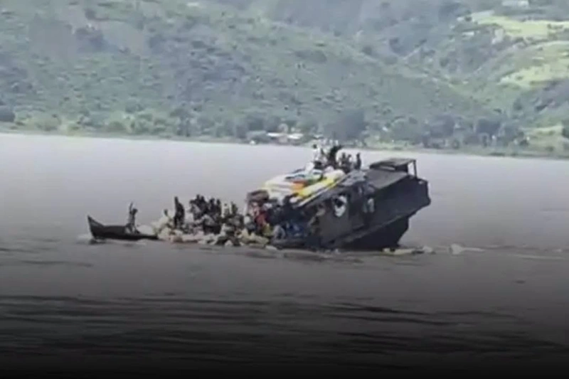 Congo River boat collision kills at least 30, dozens missing