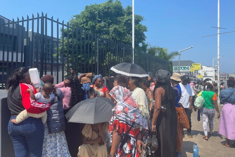 Vigilantes Confront Asylum Seekers at Durban Refugee Centre